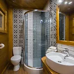Trzy Doliny - Three Valleys Grill&jacuzzi Zakopane