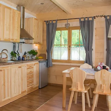 Chalet Trzy Doliny - Three Valleys Grill&jacuzzi Zakopane