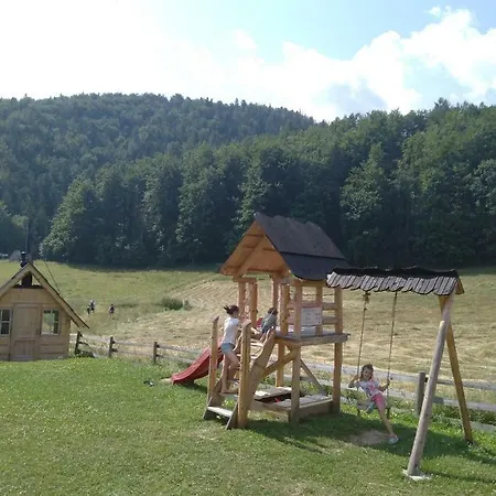Horská chata Trzy Doliny - Three Valleys Grill&jacuzzi