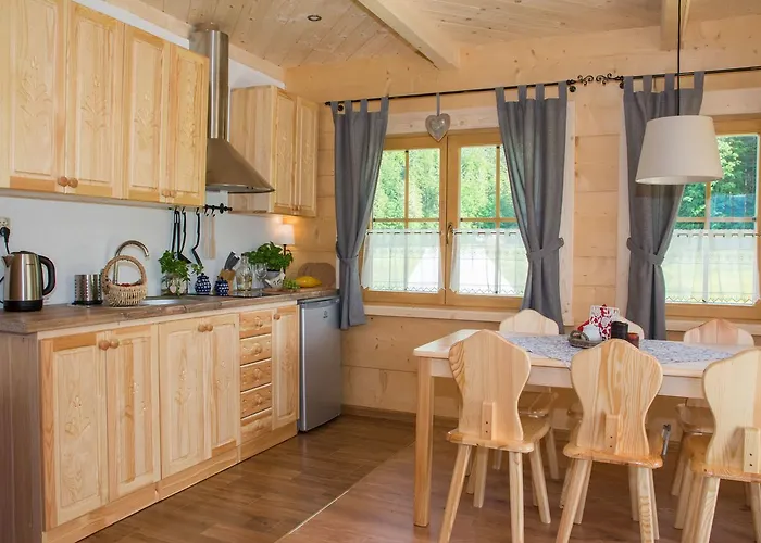 Chalet Trzy Doliny - Three Valleys Grill&jacuzzi Zakopane